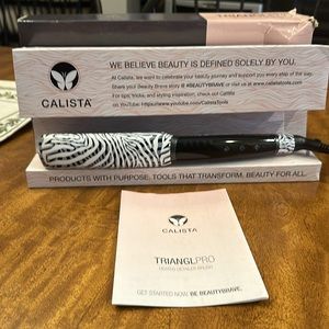 CALISTA women’s Triangl Pro Heated Detailer Brush, Smoothing, Anti-Frizz
